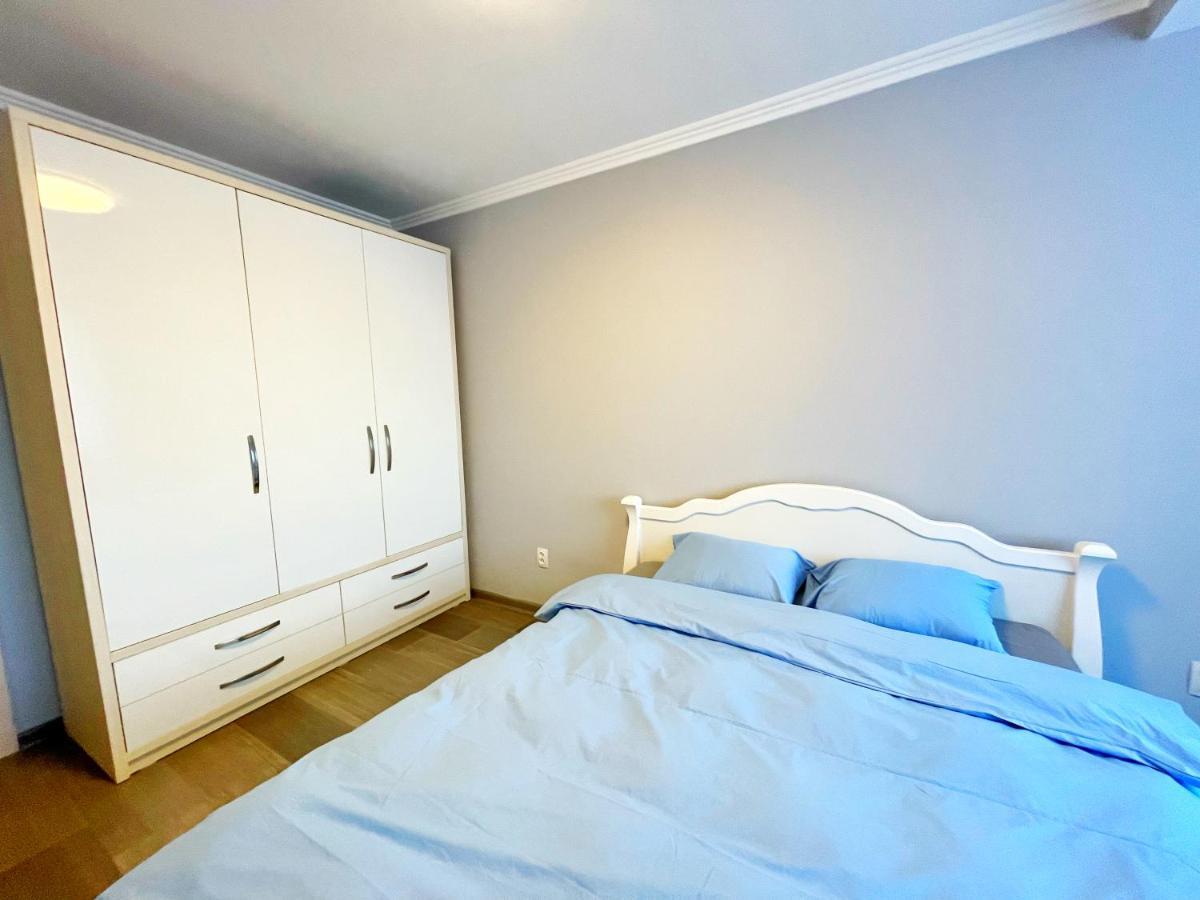 Luxury Central Flat Κισινάου Εξωτερικό φωτογραφία