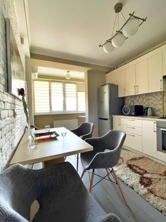 Luxury Central Flat Κισινάου Εξωτερικό φωτογραφία
